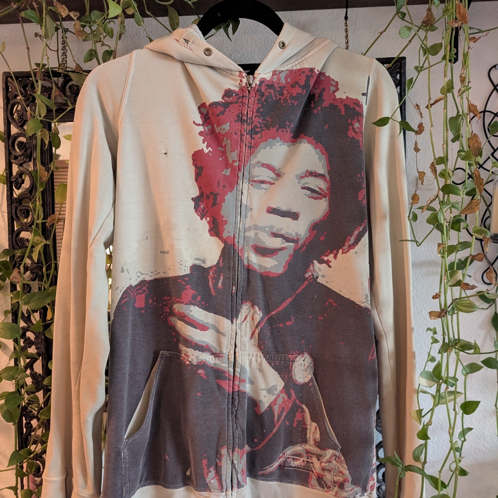 Altamont Signature Hoodie with Red Accents